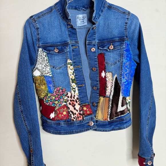 Love tree denim jacket hand sewn by joeys_fab_finds - Picture 2 of 12
